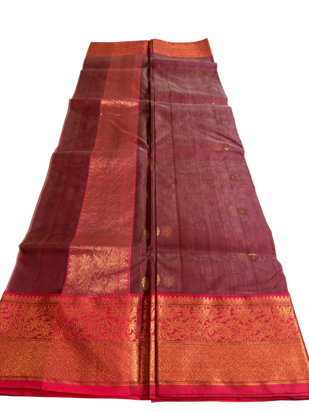 Elegant Chenderi Soft Silk Saree with Gold Zari Weaving