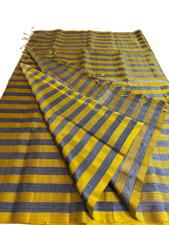 Pure Handloom Kanchi Silk Saree – Minimal Stripes & Soft Drape